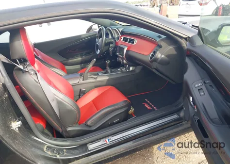 2015 Chevrolet Camaro 2Lt z USA, uszkodzony, nr VIN 2G1FE1E32F9225421